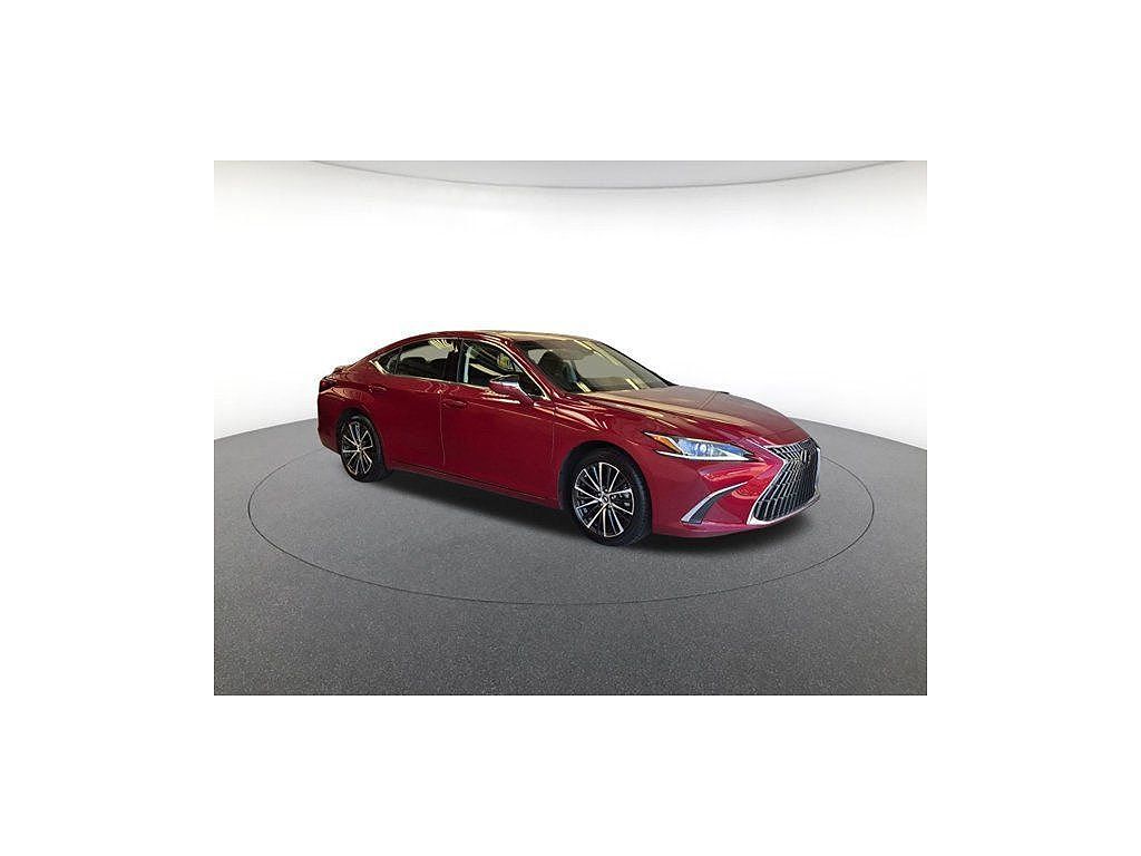 2022 Lexus ES