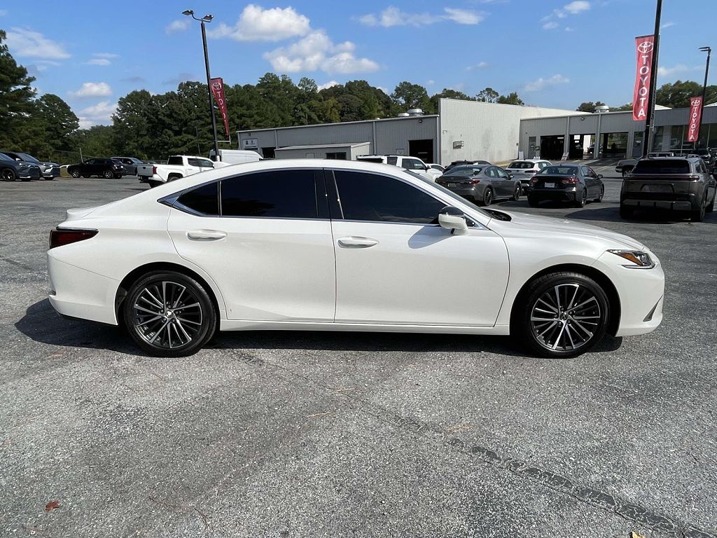 2024 Lexus ES 350