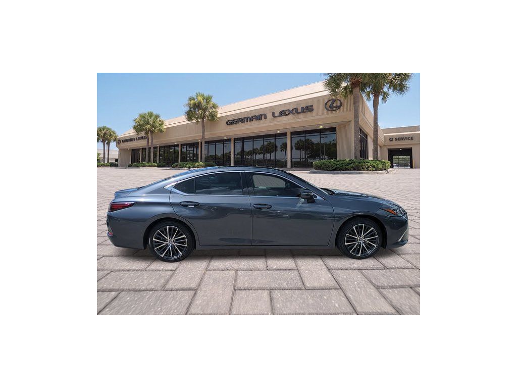 2025 Lexus ES 350