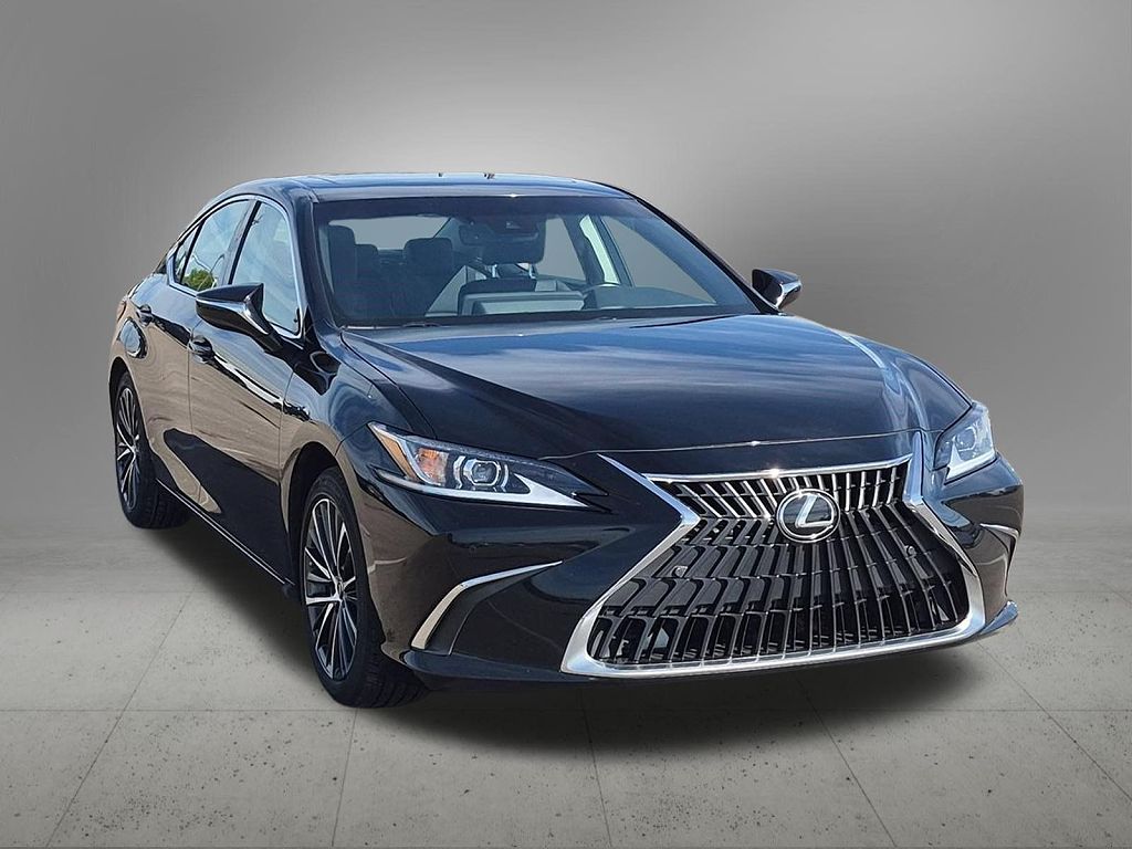 2025 Lexus ES 350