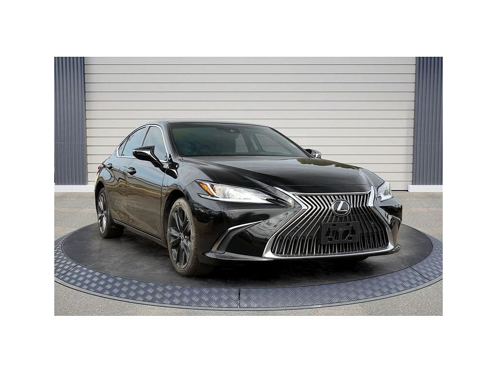 2020 Lexus ES