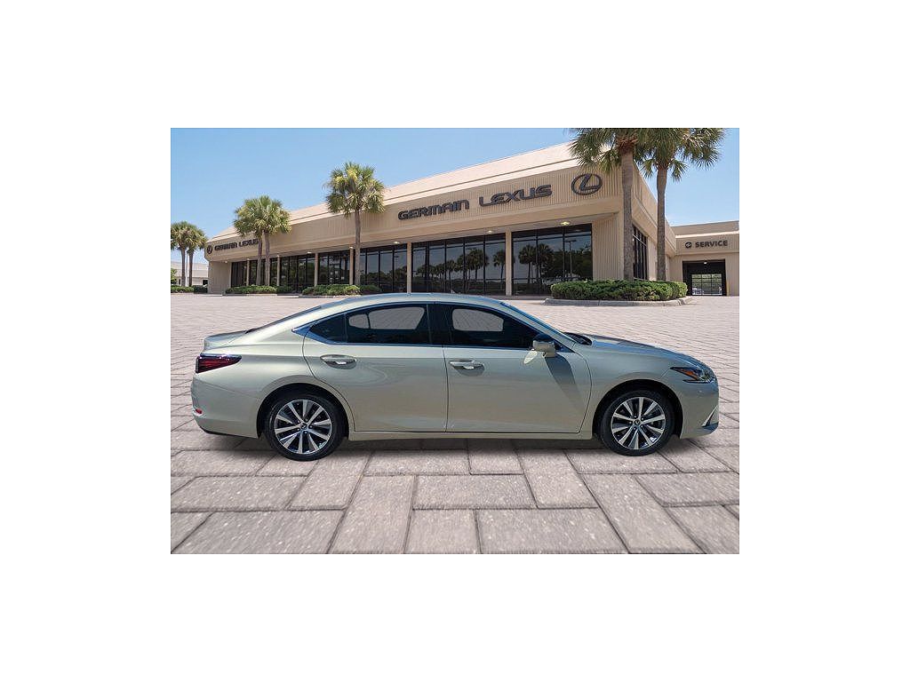 2021 Lexus ES 350