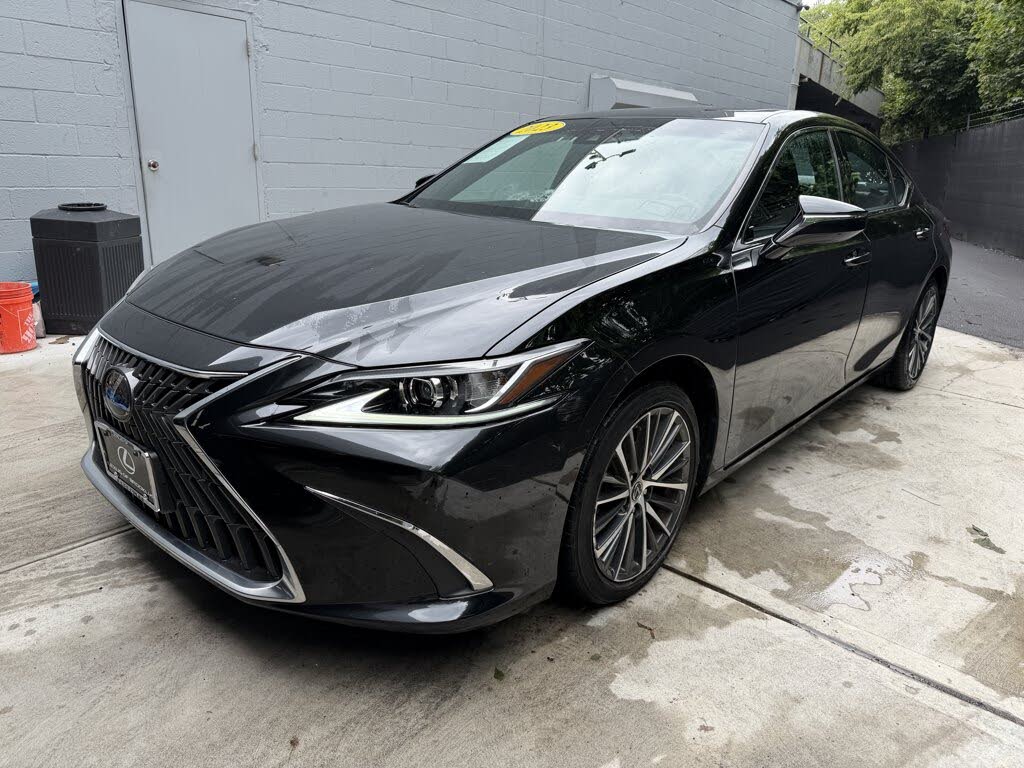 2023 LEXUS ES 350