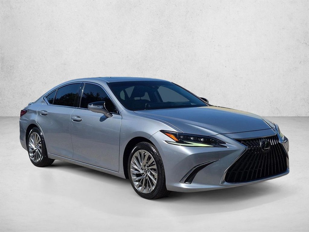 2023 Lexus ES Ultra Luxury