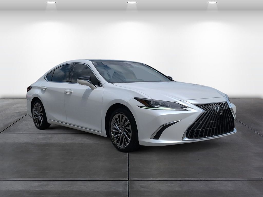 2025 Lexus ES 350 Ultra Luxury