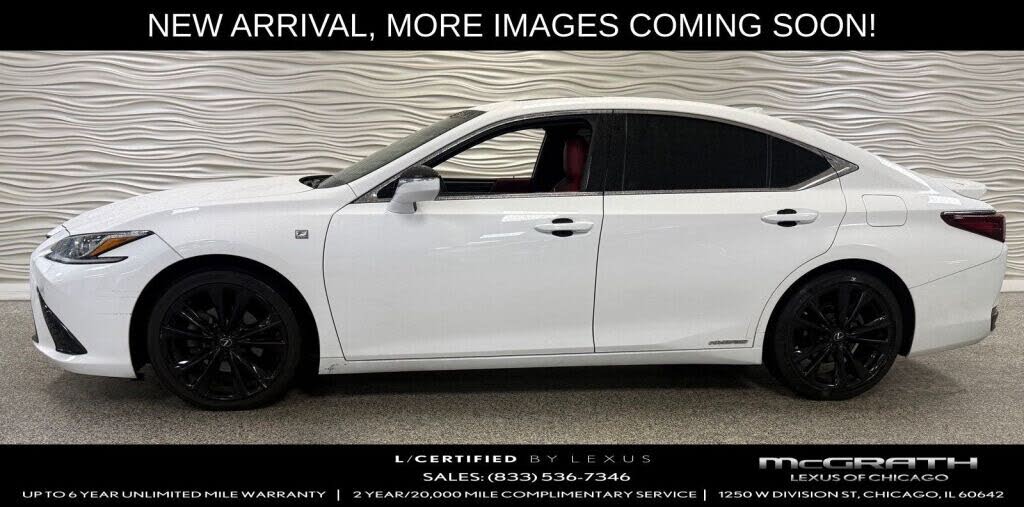2022 Lexus ES 300h