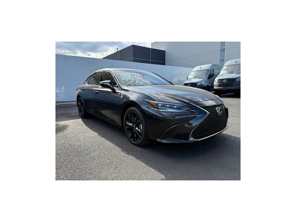 2022 Lexus ES F SPORT