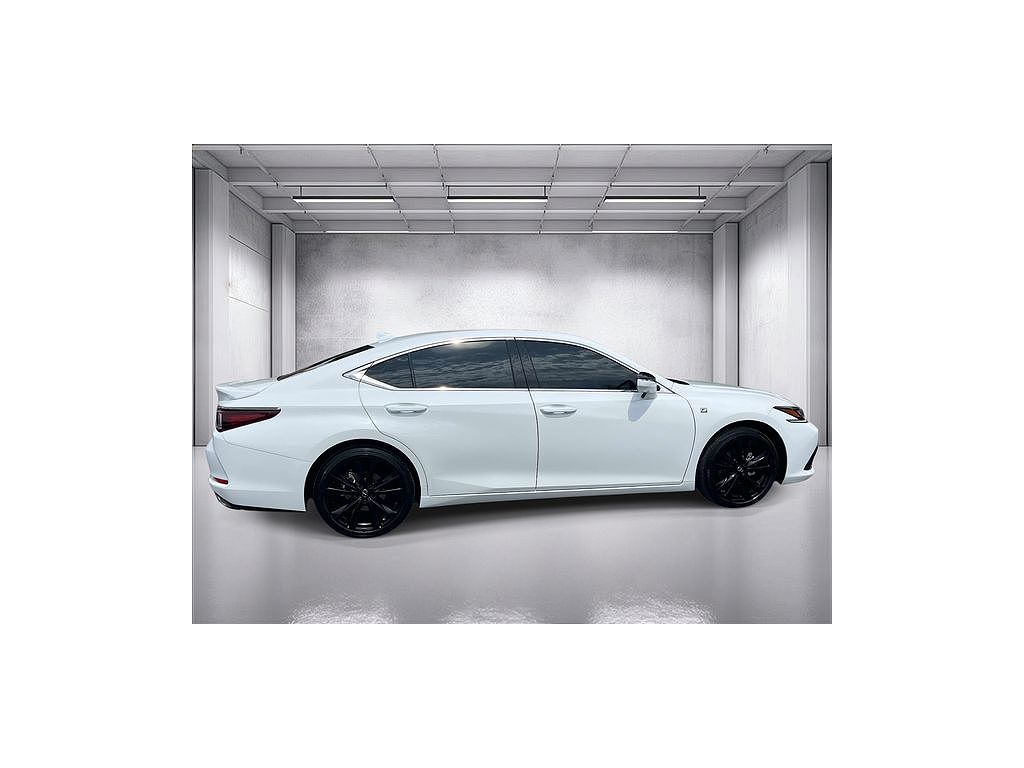 2024 Lexus ES 350 F SPORT Handling