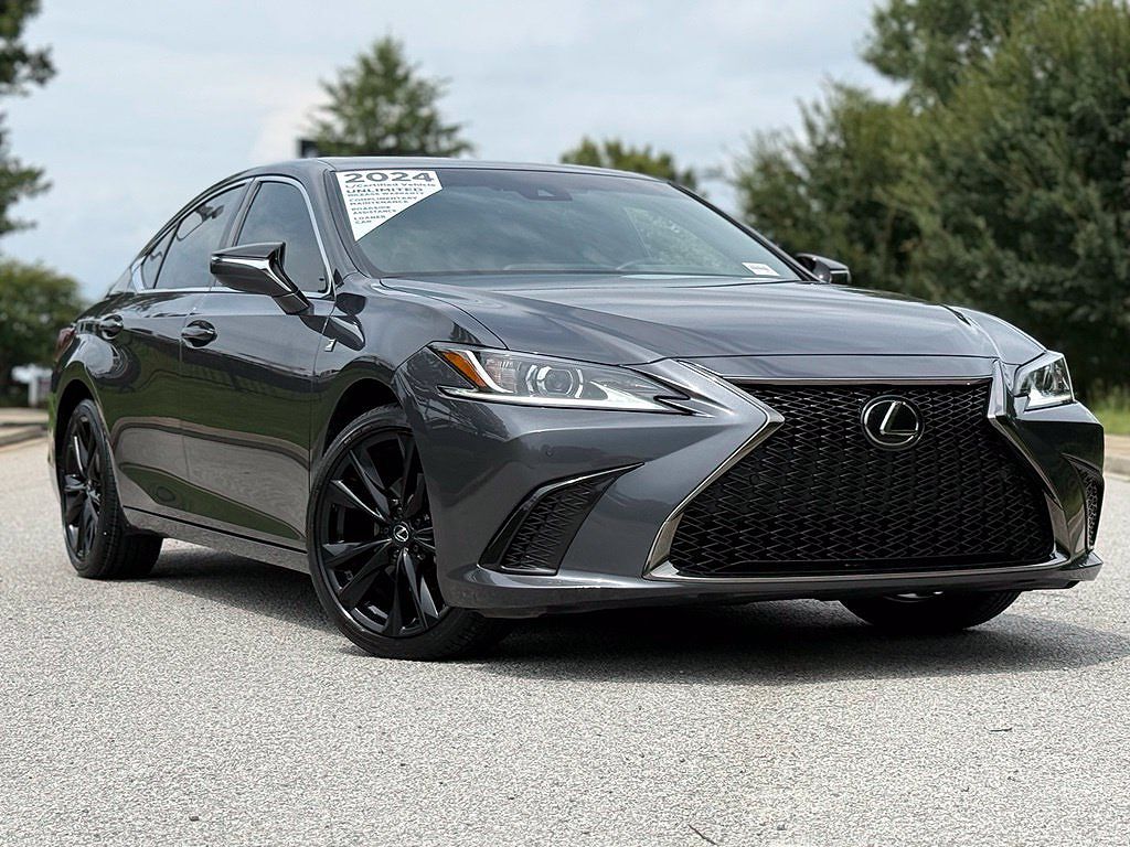 2024 Lexus ES 350 F SPORT Handling
