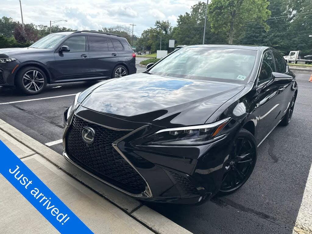 2024 Lexus ES 350 350 F SPORT Handling