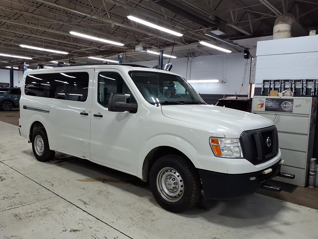 2015 Nissan NV 3500 S