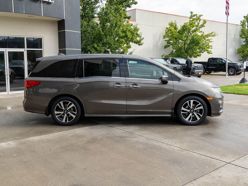 2018 Honda Odyssey Elite