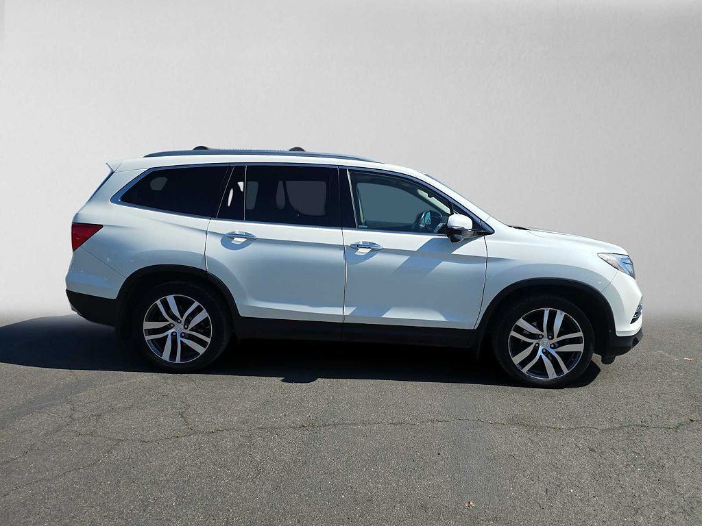 2017 Honda Pilot Touring