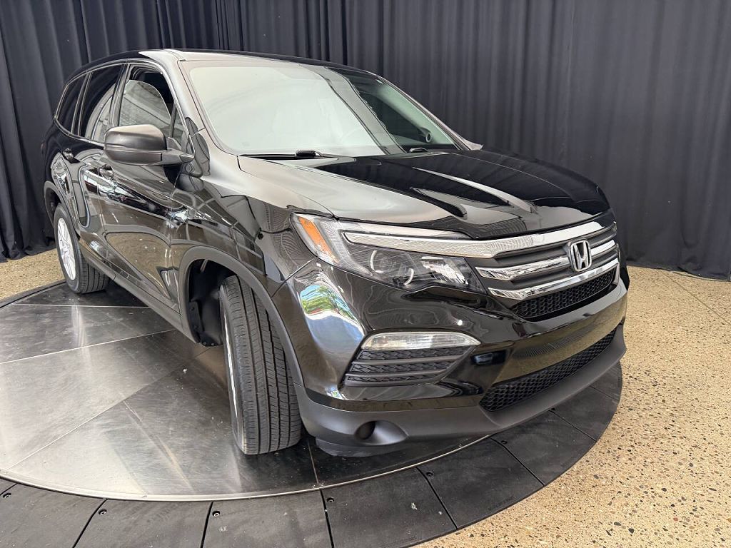 2017 Honda Pilot LX