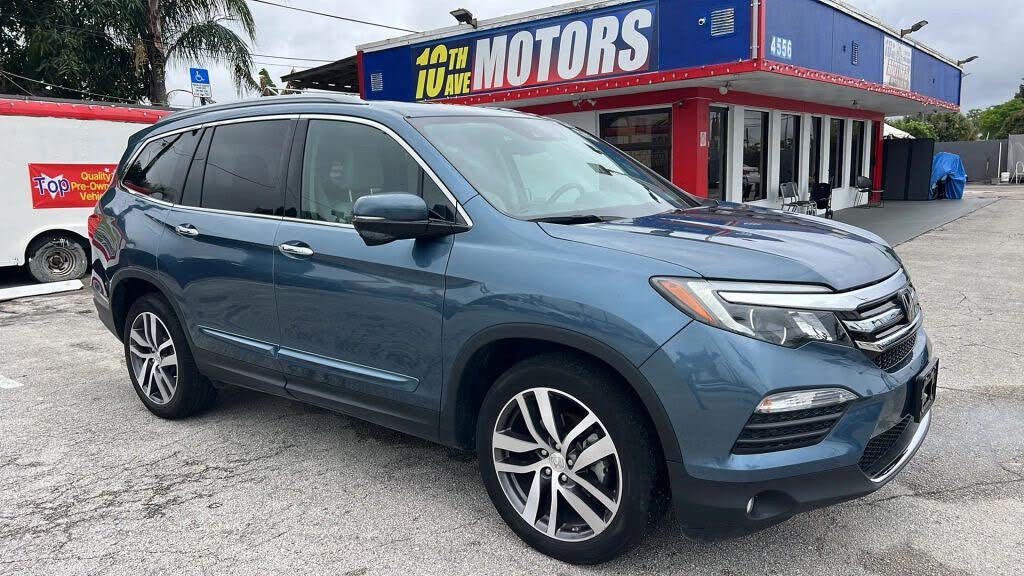 2018 Touring in Blue, 51,759 miles for sale in Lake Worth, FL