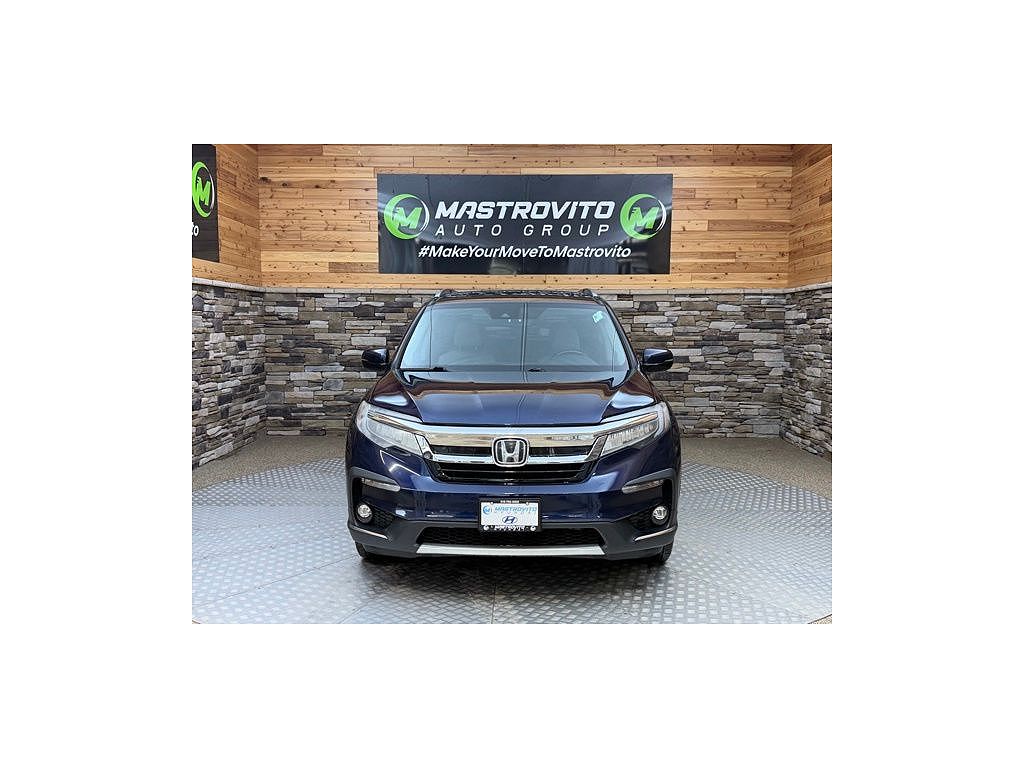 2020 Honda Pilot Touring 8 Passenger AWD