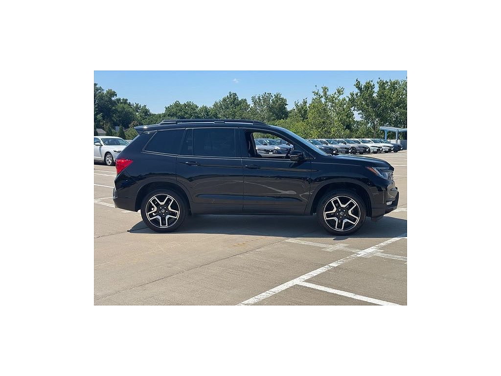 2023 Honda Passport Elite