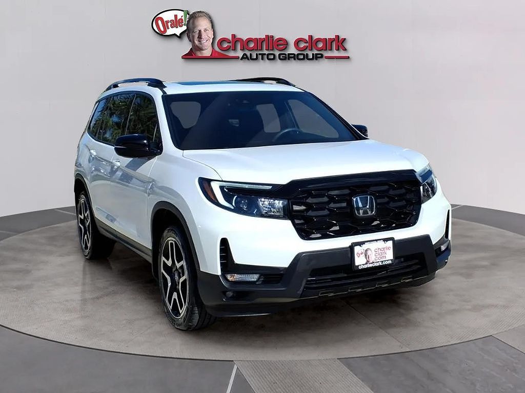 2023 Honda Passport Elite