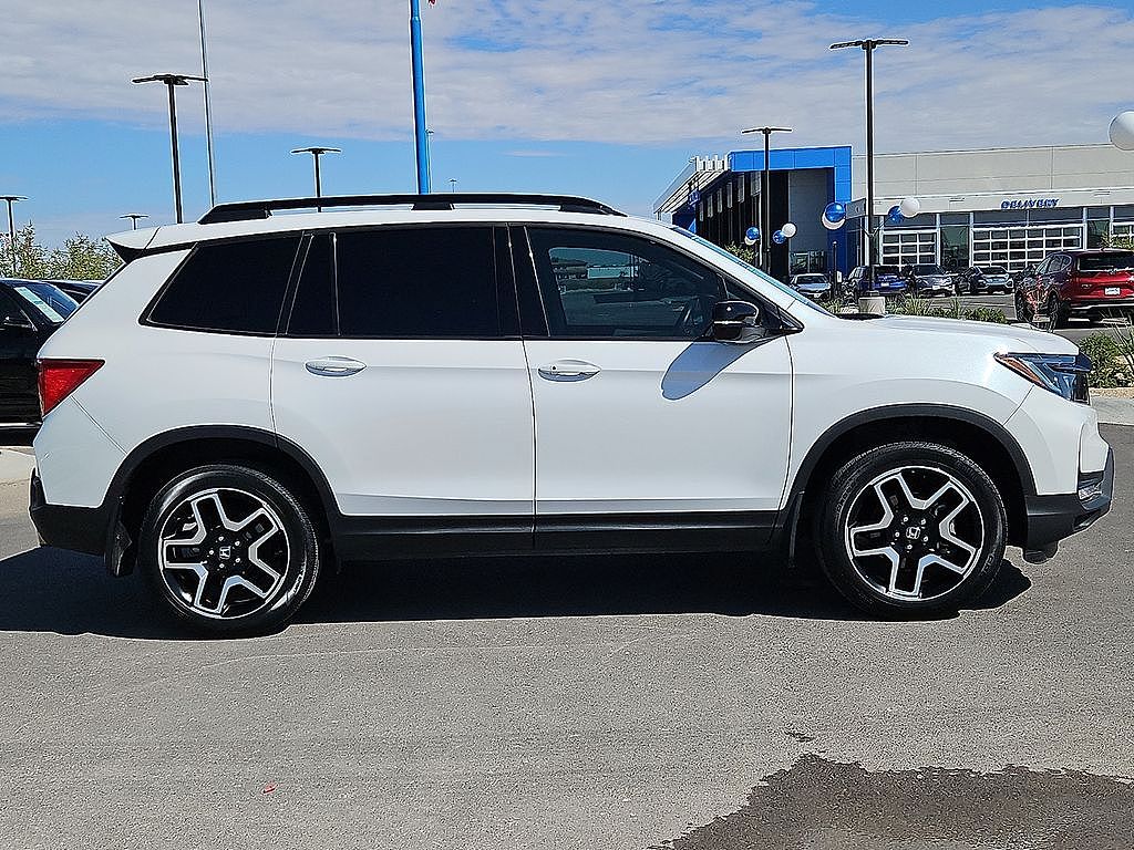 2023 Honda Passport Elite