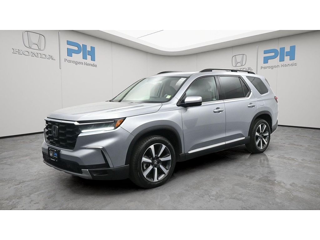 2024 Honda Pilot Touring