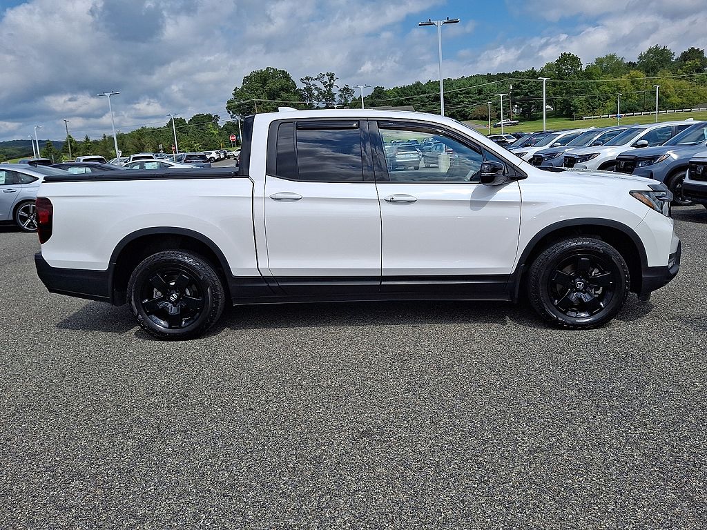 2025 Honda Ridgeline Black Edition