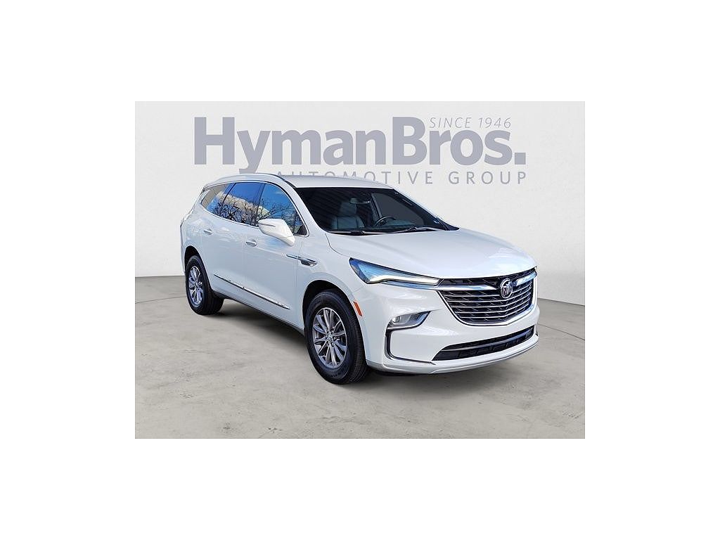 2023 Buick Enclave Essence