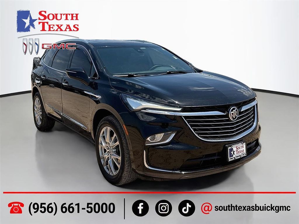 2023 Buick Enclave Essence
