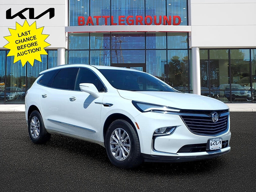 2023 Buick Enclave Essence