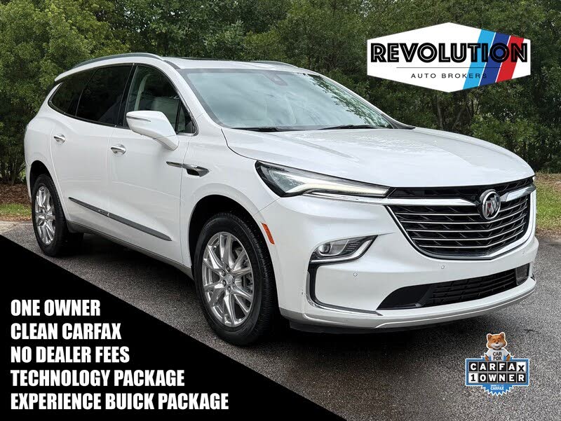 2022 Buick Enclave Essence