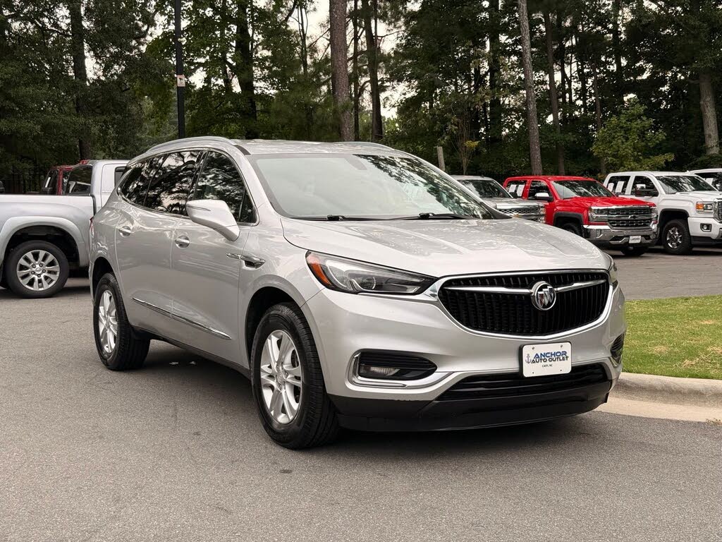 2020 Buick Enclave Essence