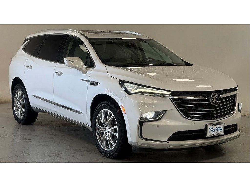 2024 Buick Enclave Essence