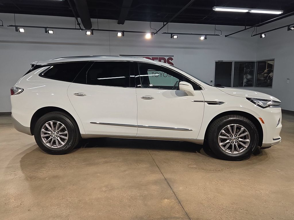 2024 Buick Enclave Premium
