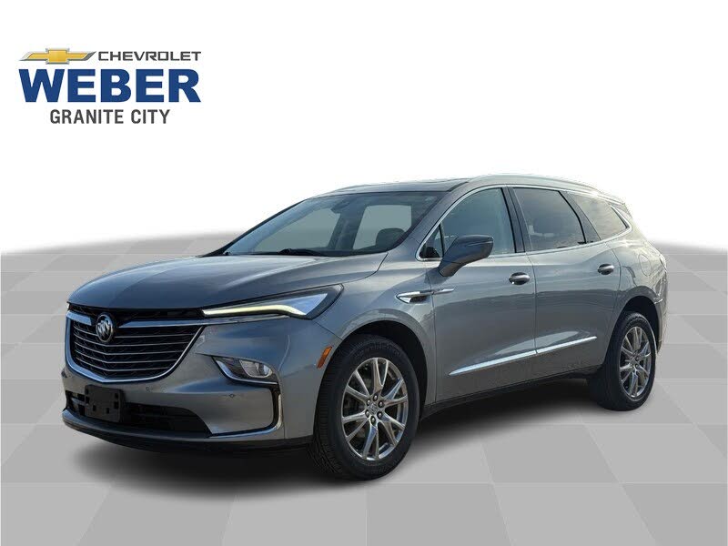 2023 Buick Enclave Essence