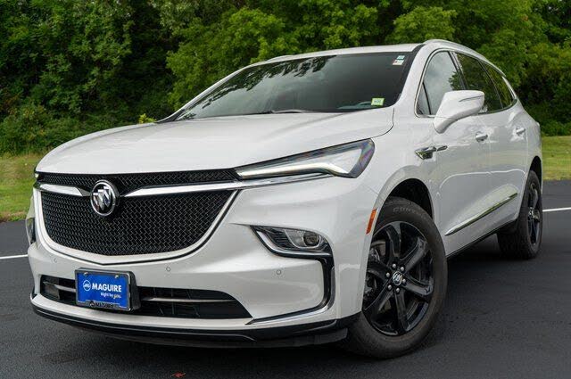 2024 Buick Enclave Essence