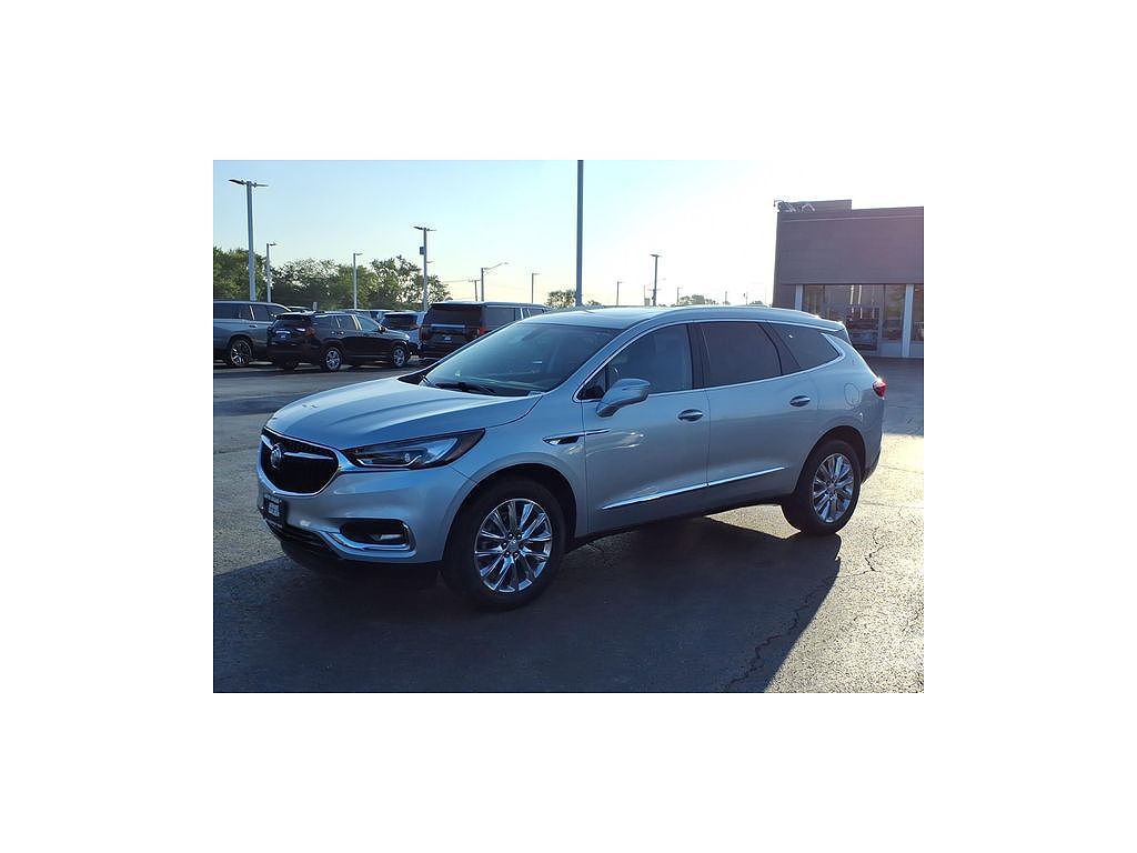 2021 Buick Enclave Essence