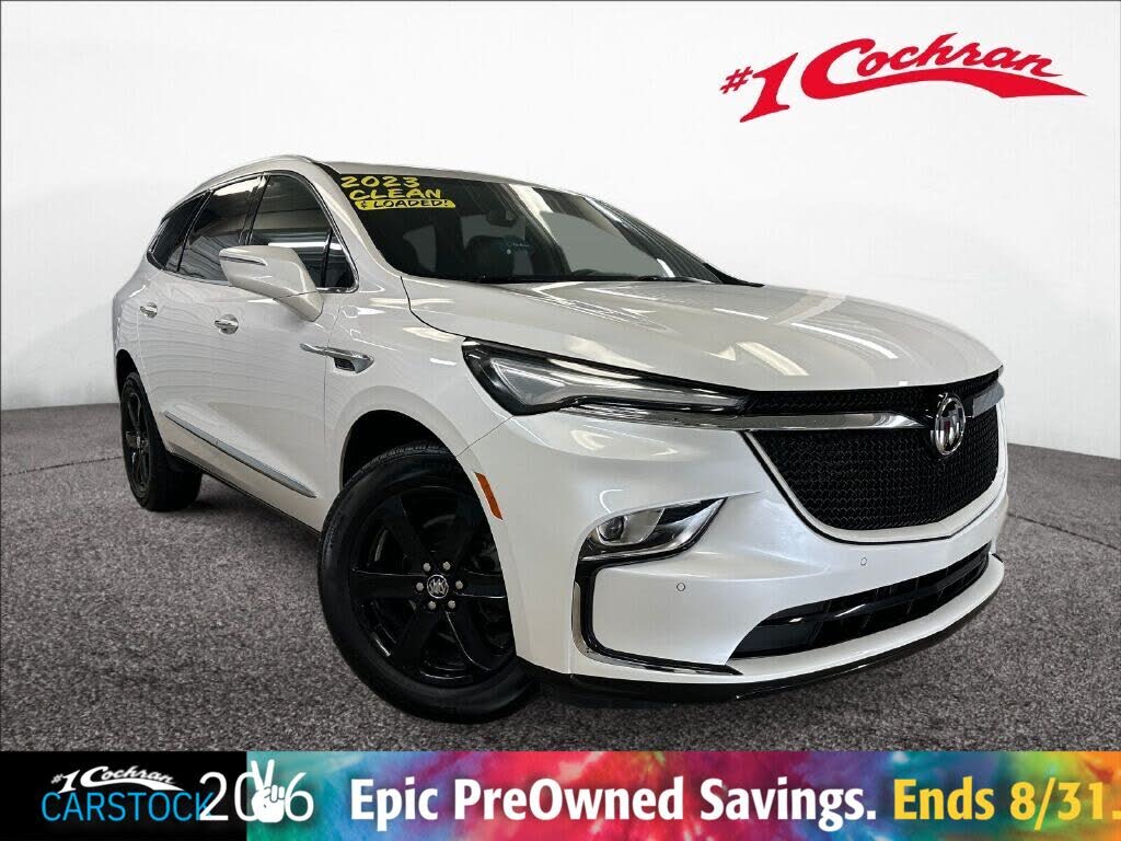 2023 Buick Enclave Essence