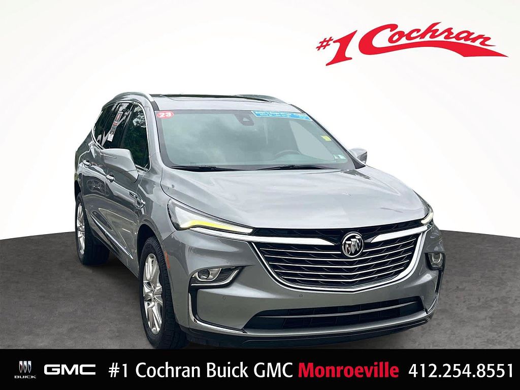 2023 Buick Enclave Essence
