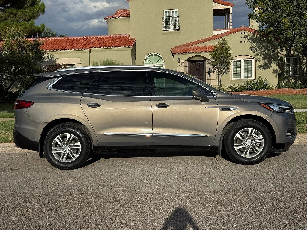 2018 Buick Enclave Essence
