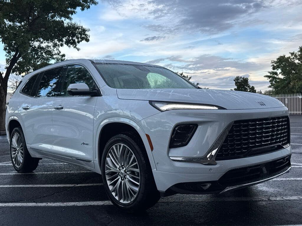 2027 Buick Enclave Avenir