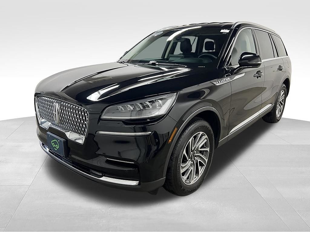 2023 Lincoln Aviator Standard