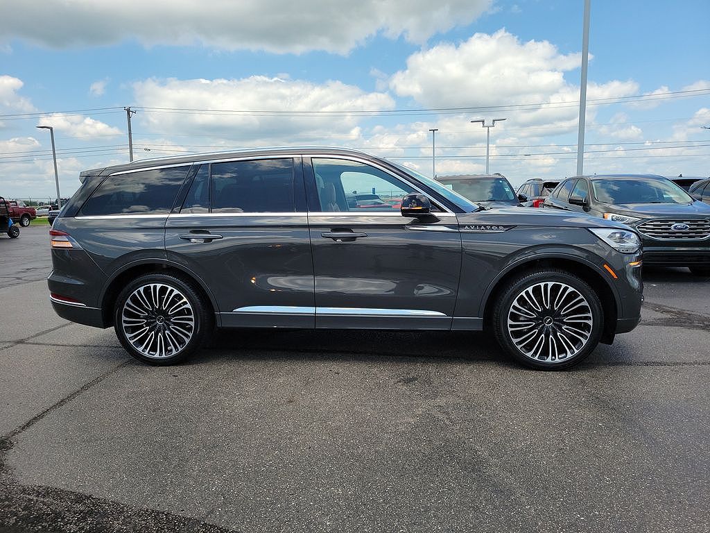 2024 Lincoln Aviator Black Label