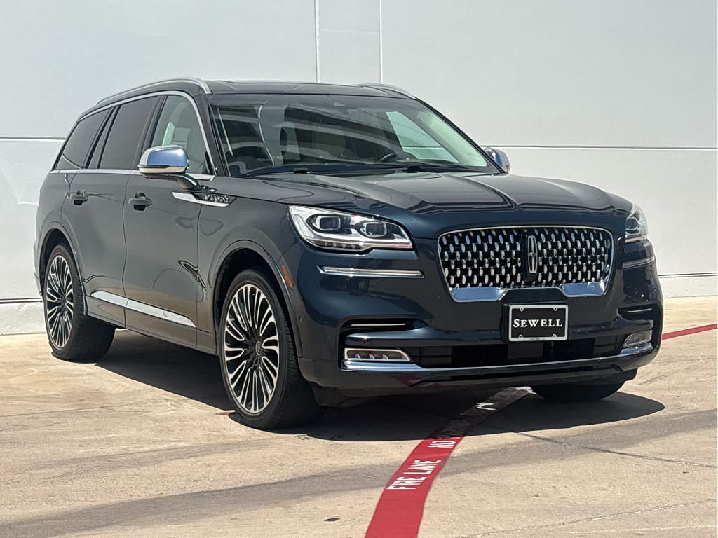 2022 Lincoln Aviator Black Label
