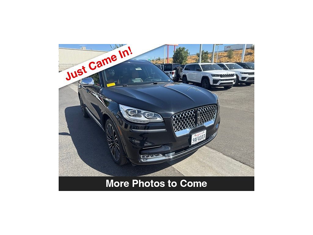 2022 Lincoln Aviator Black Label