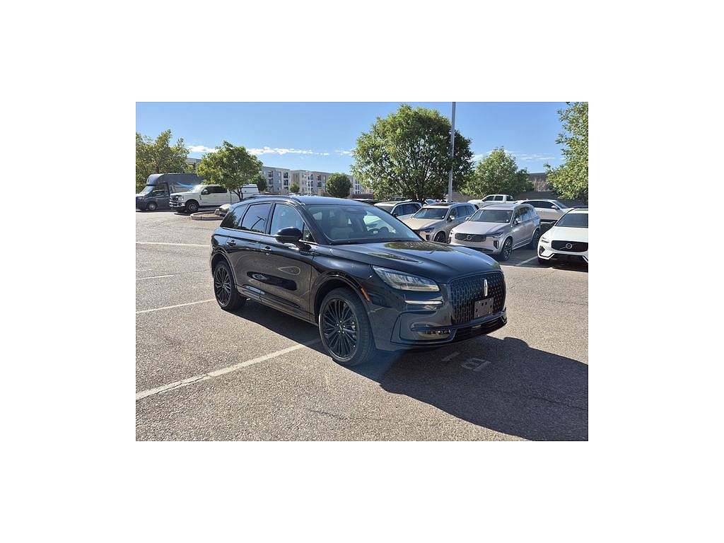 2026 Lincoln Corsair Premiere