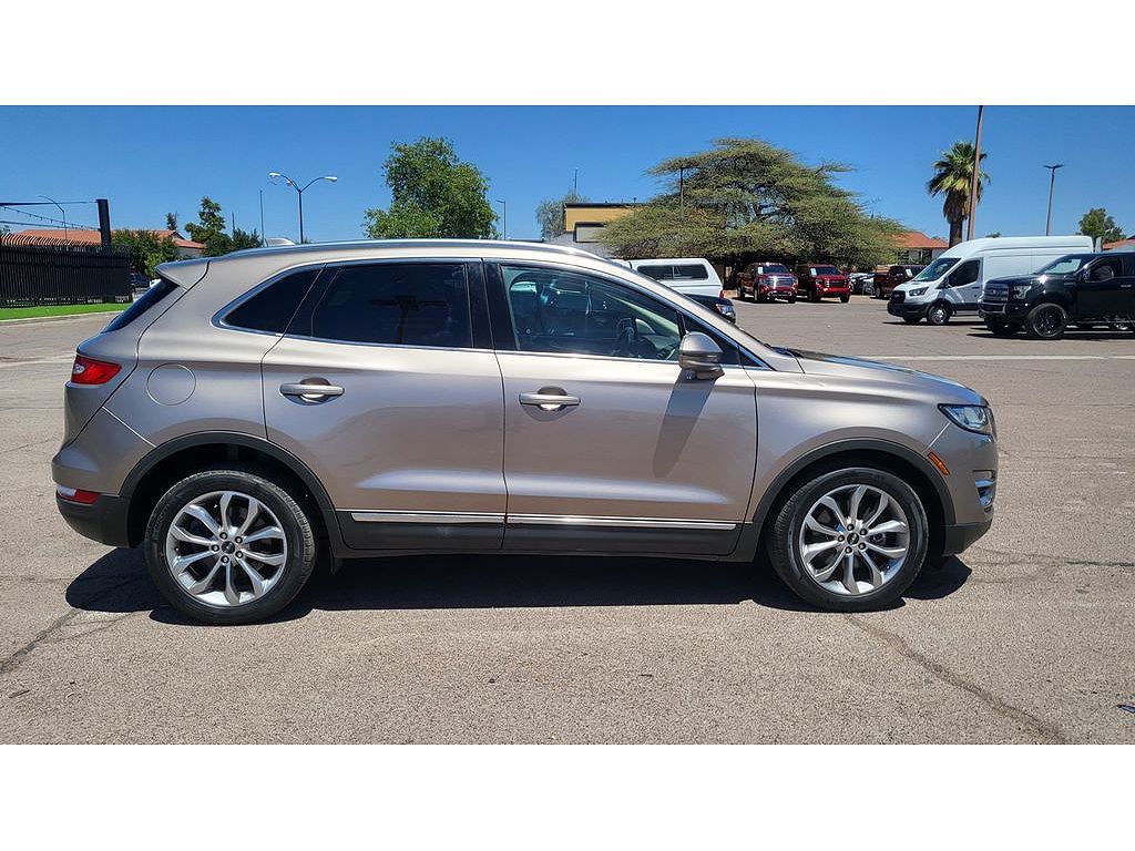 2019 Lincoln MKC Select