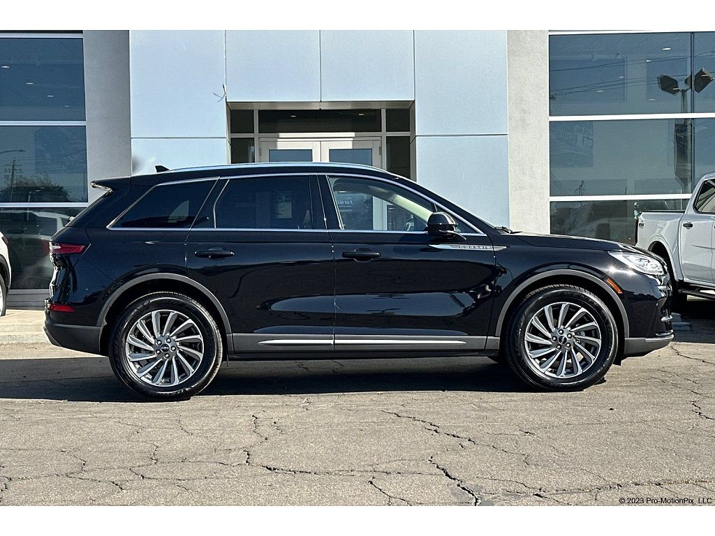2023 Lincoln Corsair Reserve