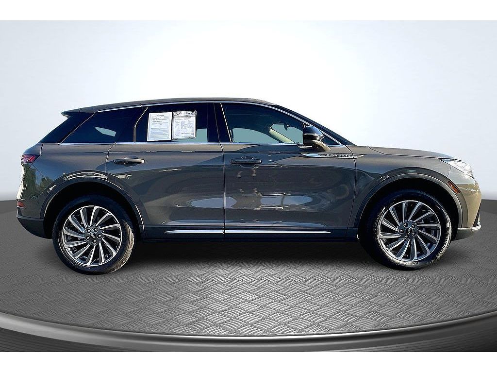 2025 Lincoln Corsair Reserve