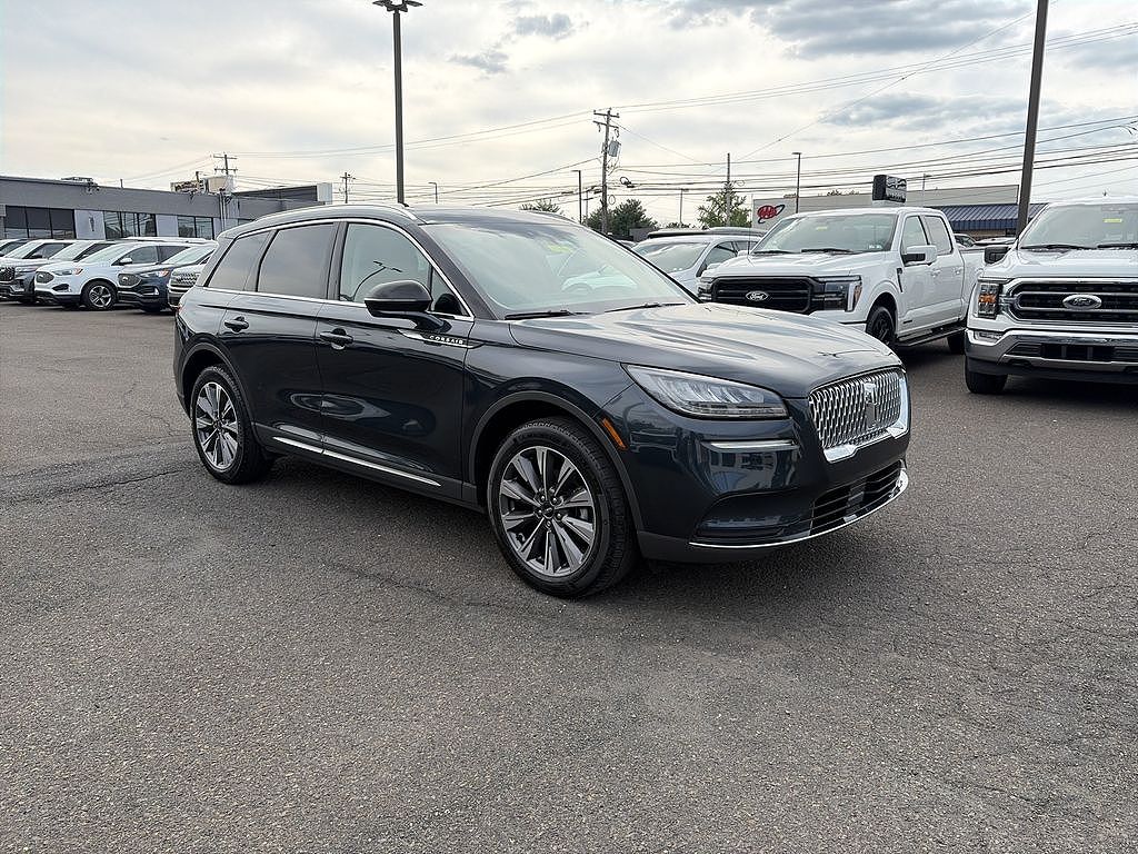 2022 Lincoln Corsair 2.0T AWD Reserve w/ Elements Pkg