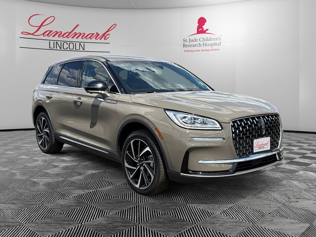 2025 Lincoln Corsair Reserve