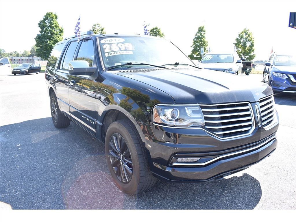 2017 Lincoln Navigator Select